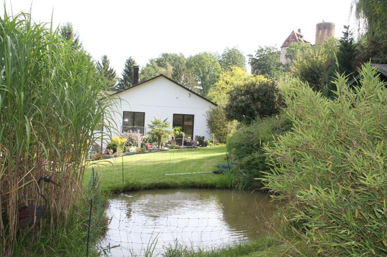 Apartment Mit Burgblick Im Gruenen, Familie Held Burgthann Exteriér fotografie