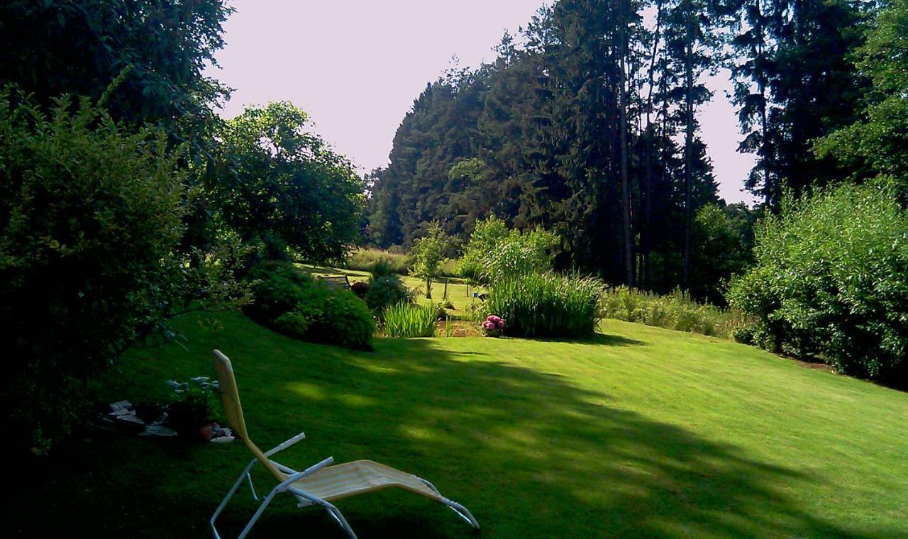 Apartment Mit Burgblick Im Gruenen, Familie Held Burgthann Exteriér fotografie
